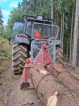 Traktors VALTRA T193 |  Mežsaimniecības iekārtas | Kokapstrādes iekārtas | KOMITrade s.r.o.