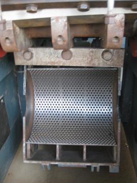 Šķeldas veidotājs un smalcinātājs Mlyn na drevo CASTULIK MN300 |  Koksnes atkritumu apstrādes iekārta | Kokapstrādes iekārtas | Ing.Častulík, s.r.o.