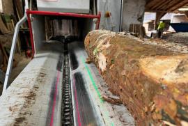 Prizmas veidnes zāģis TD-500 KB |  Kokzāģētavas iekārtas | Kokapstrādes iekārtas | Drekos Made s.r.o