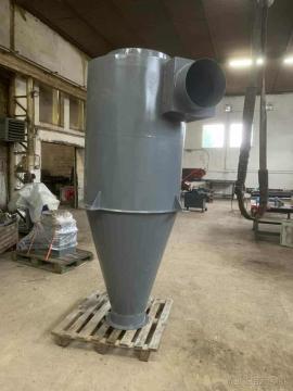 Ekstrakcijas aparāts Cyklonový odlučovač pílin  |  Kaltes, gaisa plūsmas iekārtas | Kokapstrādes iekārtas | Juraj polovka šneky výroba 
